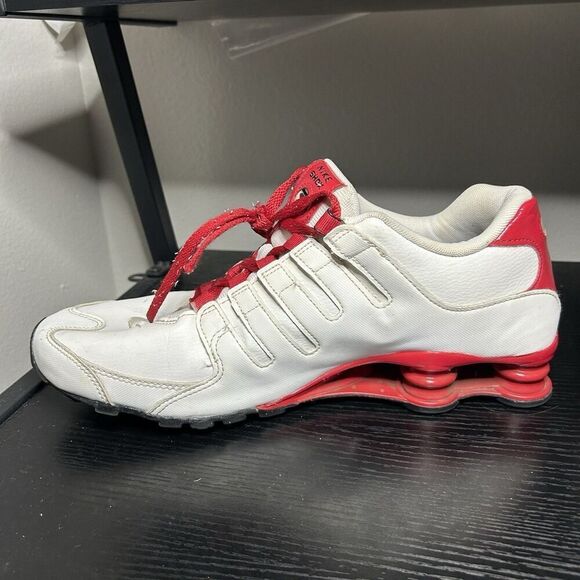 Nike Shox JX Sz 11 Leather White University Red Mens Running Sneakers 378341-110 - Picture 12 of 16